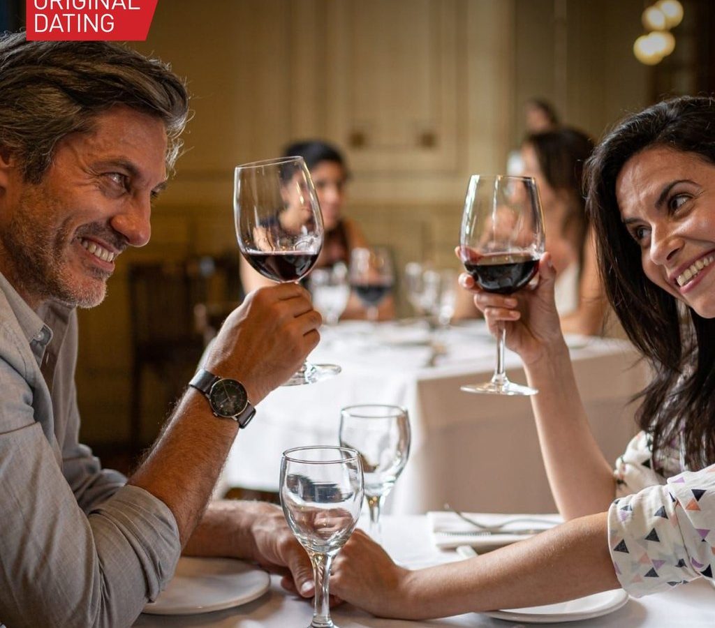 Speed Dating in Central London @ The Cocktail Club Oxford Circus | 40s-50s at The Cocktail Club (4 Great Portland Street)